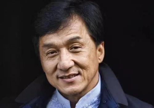 成龙爆料尿血视频,勇敢面对病痛挑战